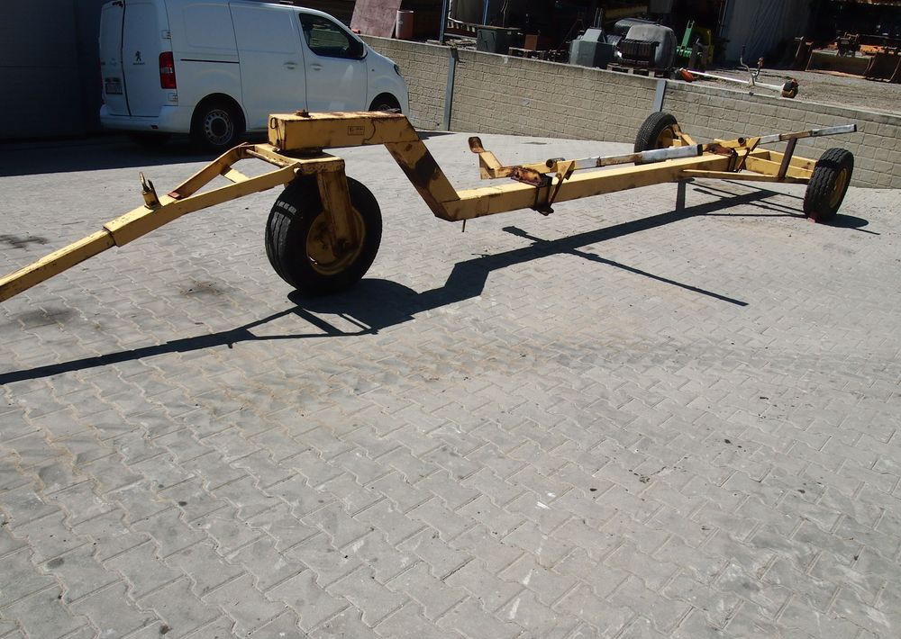 Wózek do kombajnu New Holland 3 kołowy Wózek pod heder do kombajnu - Kombainipäise järelhaagis: pilt 3 Wózek do kombajnu New Holland 3 kołowy Wózek pod heder do kombajnu - Kombainipäise järelhaagis: pilt 3