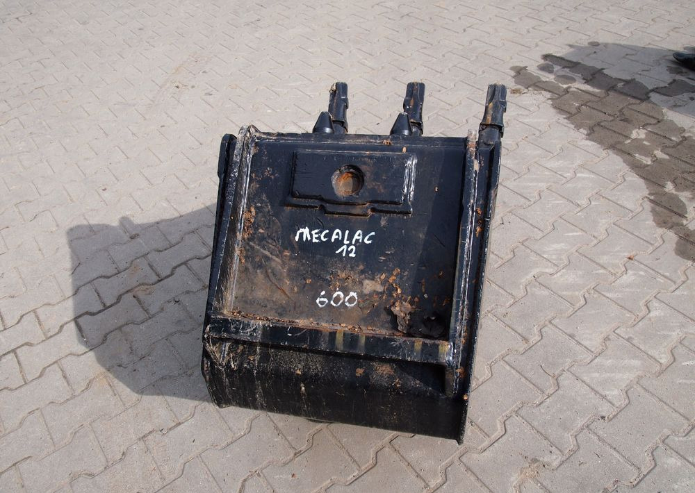 Wyposażenie Mecalac Mecalac 10, 11, 12, Łyżka kopiąca Mecalac 60cm - Ekskavaatori kopp: pilt 4 Wyposażenie Mecalac Mecalac 10, 11, 12, Łyżka kopiąca Mecalac 60cm - Ekskavaatori kopp: pilt 4