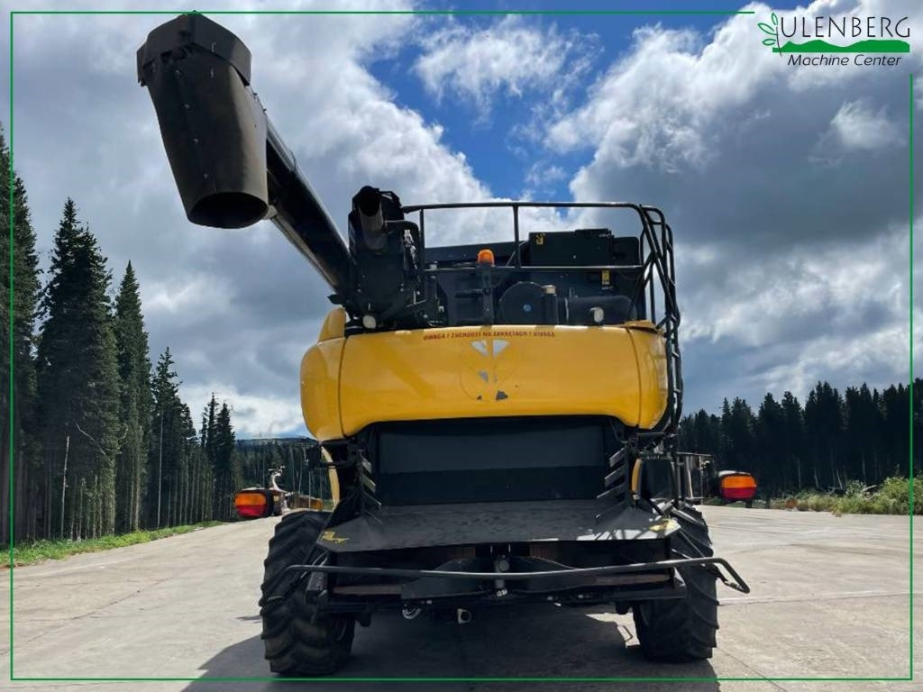 New Holland CR9090 - Kombain: pilt 4 New Holland CR9090 - Kombain: pilt 4