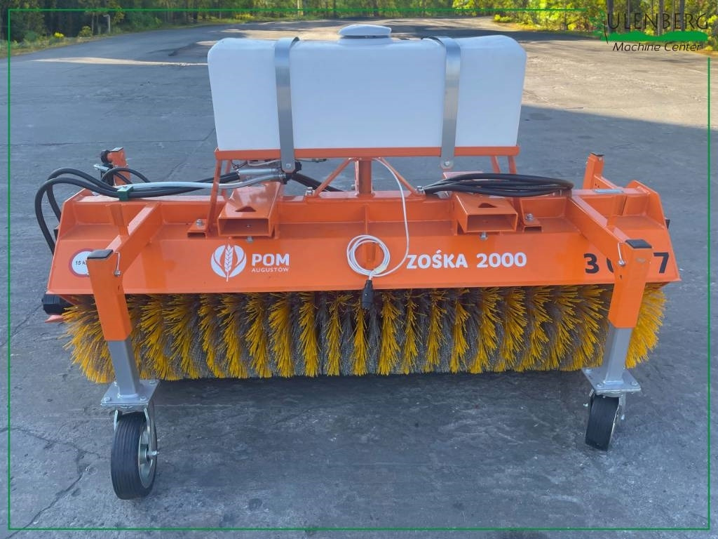 Pom AUGUSTÓW T801/1  - Hari - Munitsipaaltraktor: pilt 2 Pom AUGUSTÓW T801/1  - Hari - Munitsipaaltraktor: pilt 2