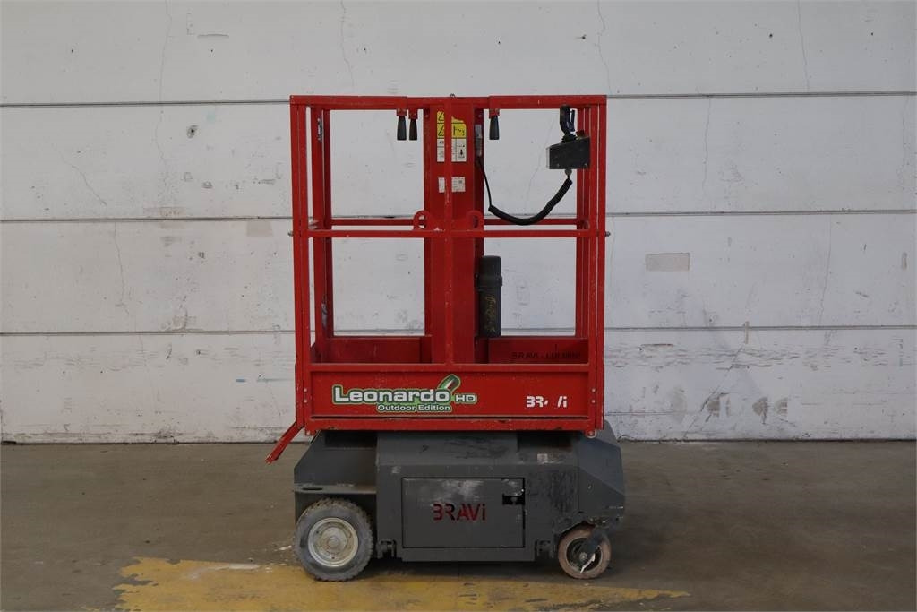 Bravi Lui Mini HD - new batteries - Masttõstuk: pilt 1 Bravi Lui Mini HD - new batteries - Masttõstuk: pilt 1