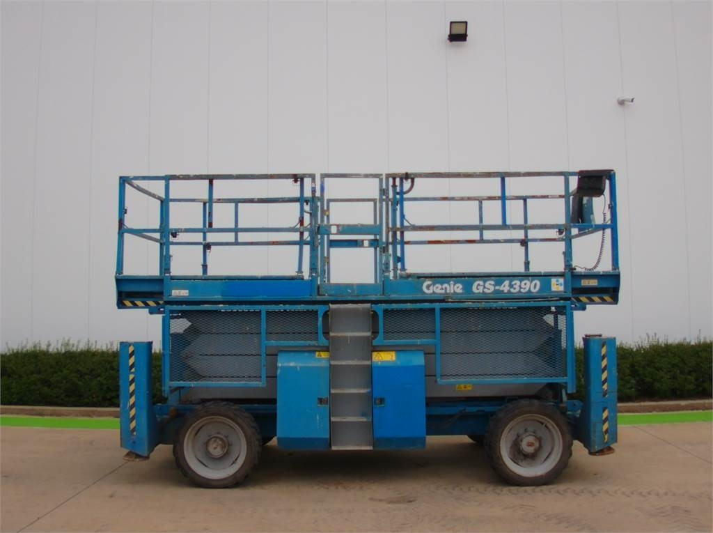 Genie GS4390RT - Käärlift: pilt 1 Genie GS4390RT - Käärlift: pilt 1