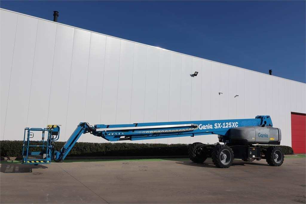 Genie SX125XC - Teleskooppoom: pilt 2 Genie SX125XC - Teleskooppoom: pilt 2