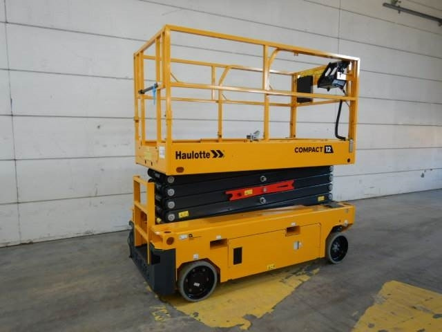Haulotte Compact 12 AE - Käärlift: pilt 2 Haulotte Compact 12 AE - Käärlift: pilt 2