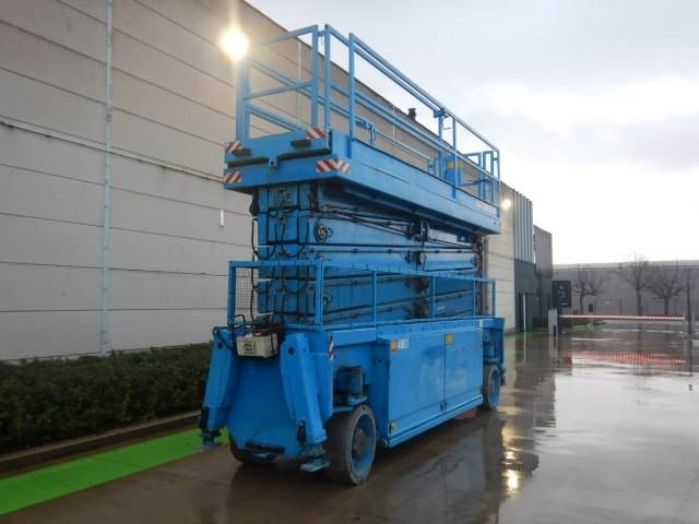 Holland Lift N-265EL13 4WDS/N - Käärlift: pilt 2 Holland Lift N-265EL13 4WDS/N - Käärlift: pilt 2