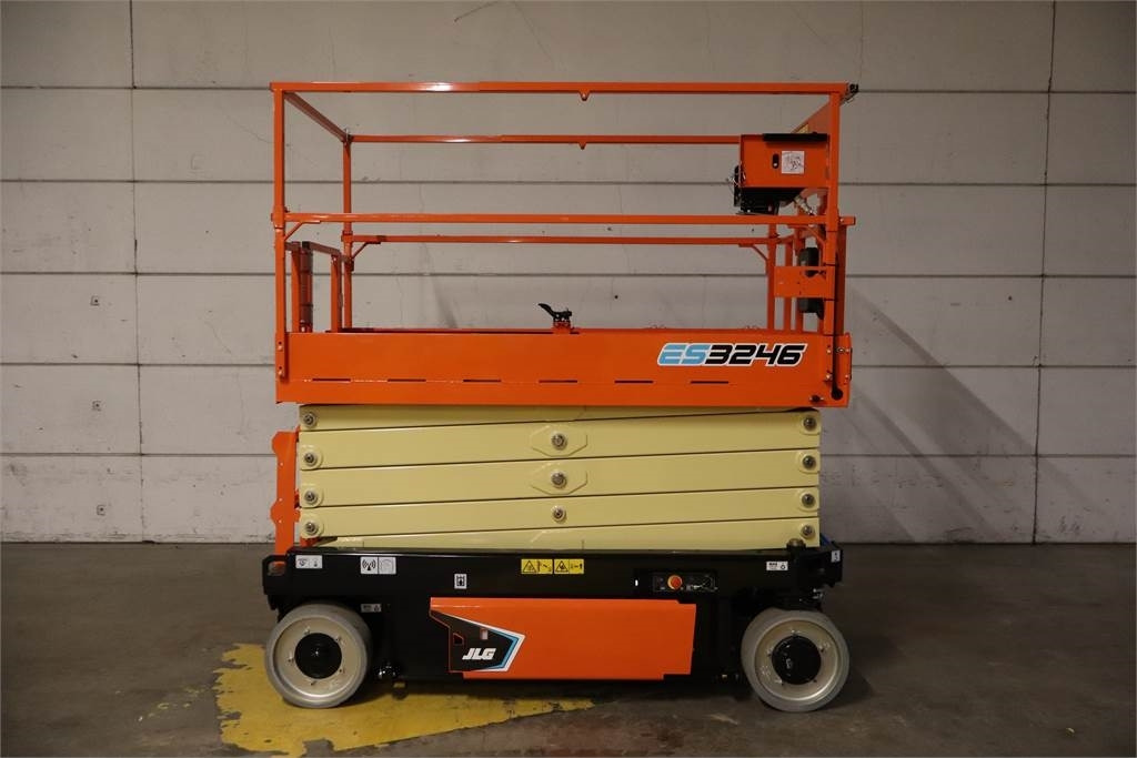 JLG 3246ES - Käärlift: pilt 1 JLG 3246ES - Käärlift: pilt 1