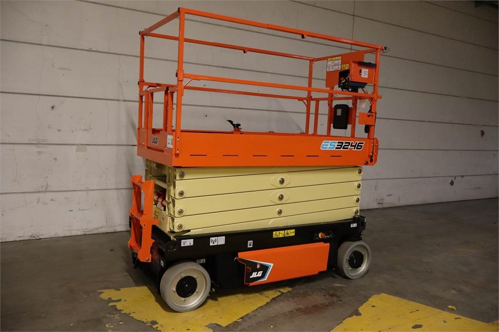 JLG ES3246  - Käärlift: pilt 2 JLG ES3246  - Käärlift: pilt 2