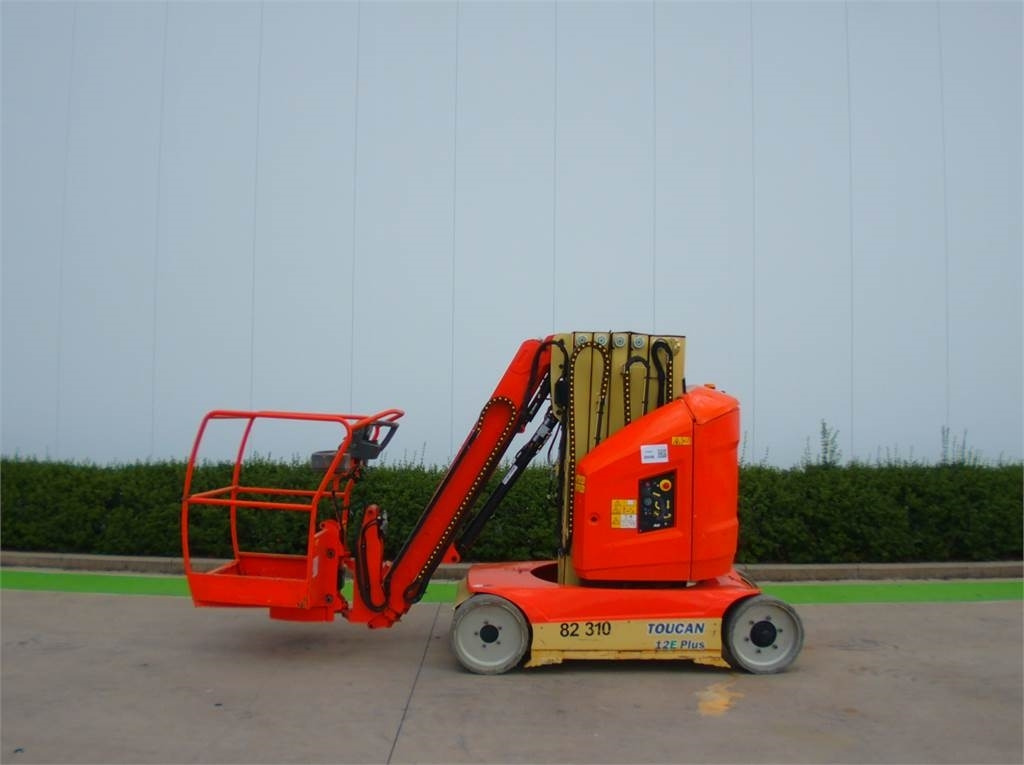 JLG Toucan 12E+ - Masttõstuk: pilt 1 JLG Toucan 12E+ - Masttõstuk: pilt 1