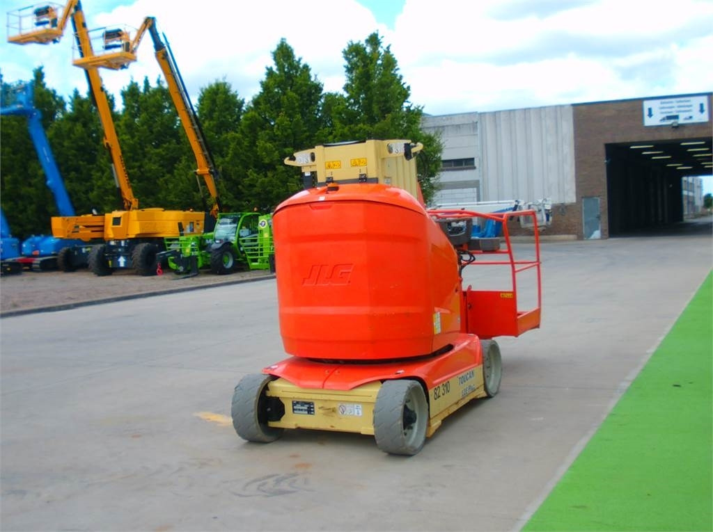 JLG Toucan 12E+ - Masttõstuk: pilt 4 JLG Toucan 12E+ - Masttõstuk: pilt 4