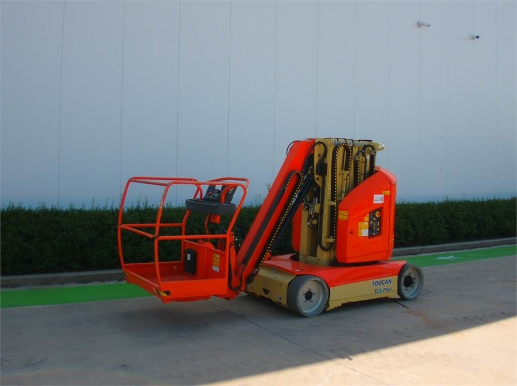 JLG Toucan 12E+ - Masttõstuk: pilt 2 JLG Toucan 12E+ - Masttõstuk: pilt 2