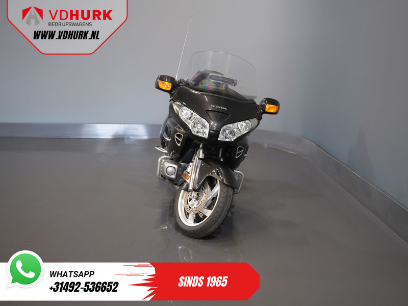 Honda GL 1800 Gold Wing MARGE/ Koffers/ Cruise/ Topkoffer/ Navi/ Radio - Mootorratas: pilt 2 Honda GL 1800 Gold Wing MARGE/ Koffers/ Cruise/ Topkoffer/ Navi/ Radio - Mootorratas: pilt 2