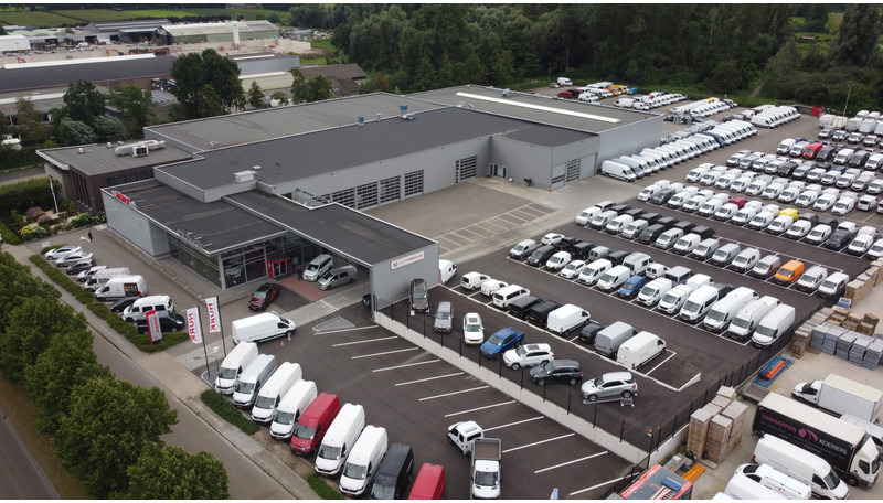 Mercedes-Benz Sprinter 313 2.2 CDI Aut. L3H2 €11.858 Incl. BTW BPM VRIJ! EXPORT ONLY Combi/ 9 Persoons/ Kombi/ 9P/ Airco/ Rolstoellift liising Mercedes-Benz Sprinter 313 2.2 CDI Aut. L3H2 €11.858 Incl. BTW BPM VRIJ! EXPORT ONLY Combi/ 9 Persoons/ Kombi/ 9P/ Airco/ Rolstoellift: pilt 16