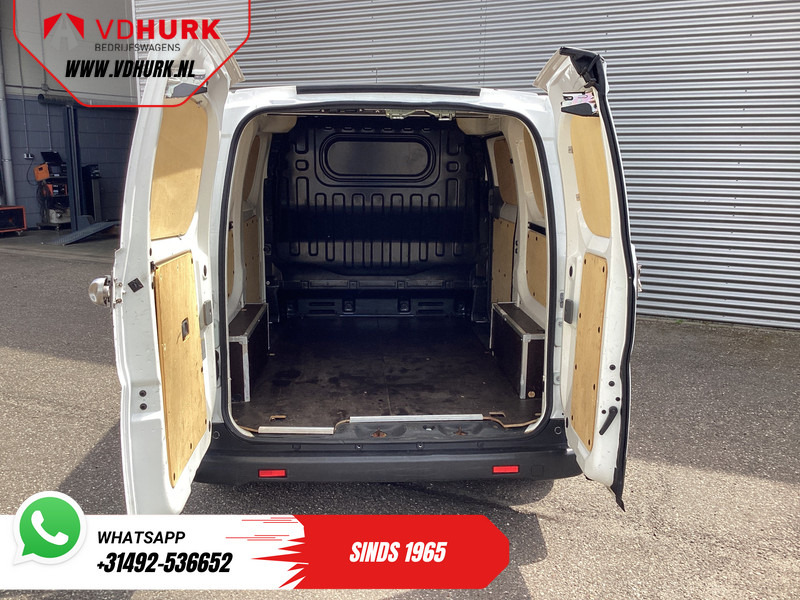 Nissan E-NV200 Van Business 40 kWh EXPORT ONLY 200km WLTP Snellader/ Climate/ Camera/ Cruise - Kaubik, Elektrikaubik: pilt 5 Nissan E-NV200 Van Business 40 kWh EXPORT ONLY 200km WLTP Snellader/ Climate/ Camera/ Cruise - Kaubik, Elektrikaubik: pilt 5