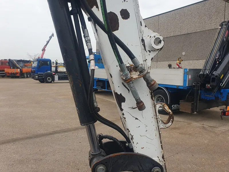 Bobcat E35 - 3500 KG - Miniekskavaator: pilt 4 Bobcat E35 - 3500 KG - Miniekskavaator: pilt 4