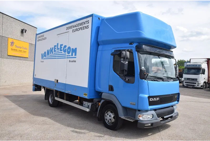 DAF LF 220 LF45 220 - Kasti veoauto: pilt 4 DAF LF 220 LF45 220 - Kasti veoauto: pilt 4