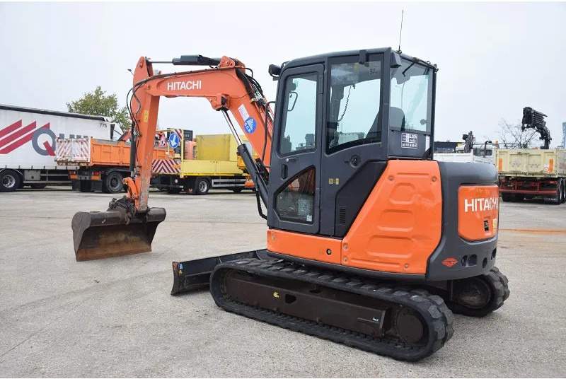 Hitachi ZX65 USB -5 A CLR - Lintekskavaator: pilt 3 Hitachi ZX65 USB -5 A CLR - Lintekskavaator: pilt 3
