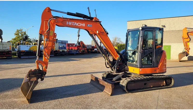 Hitachi ZX65USB-5A CLR - Lintekskavaator: pilt 1 Hitachi ZX65USB-5A CLR - Lintekskavaator: pilt 1