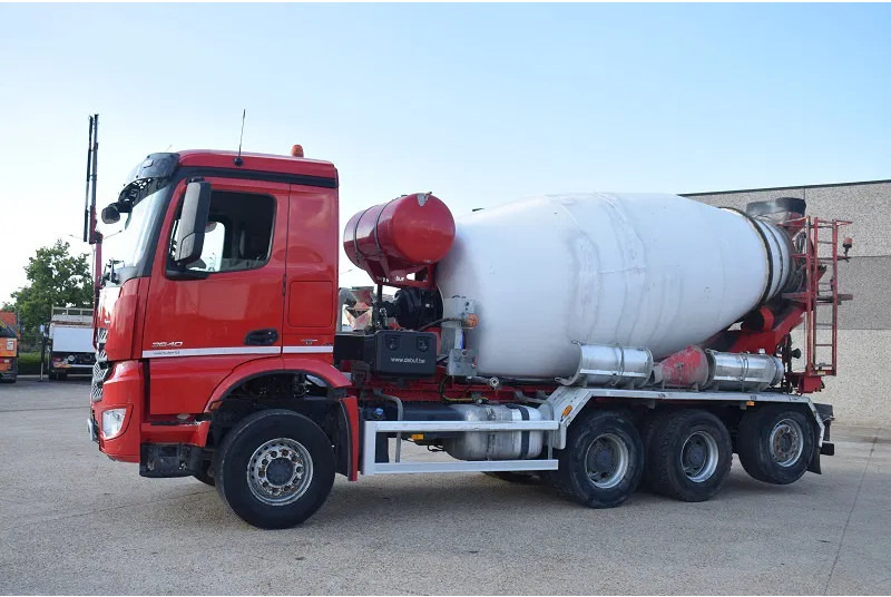 Mercedes-Benz Arocs 3640 DEBUF 9 CUB - Autobetoonisegisti: pilt 2 Mercedes-Benz Arocs 3640 DEBUF 9 CUB - Autobetoonisegisti: pilt 2
