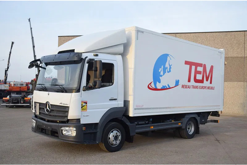 Mercedes-Benz Atego 1021 - Kasti veoauto: pilt 1 Mercedes-Benz Atego 1021 - Kasti veoauto: pilt 1