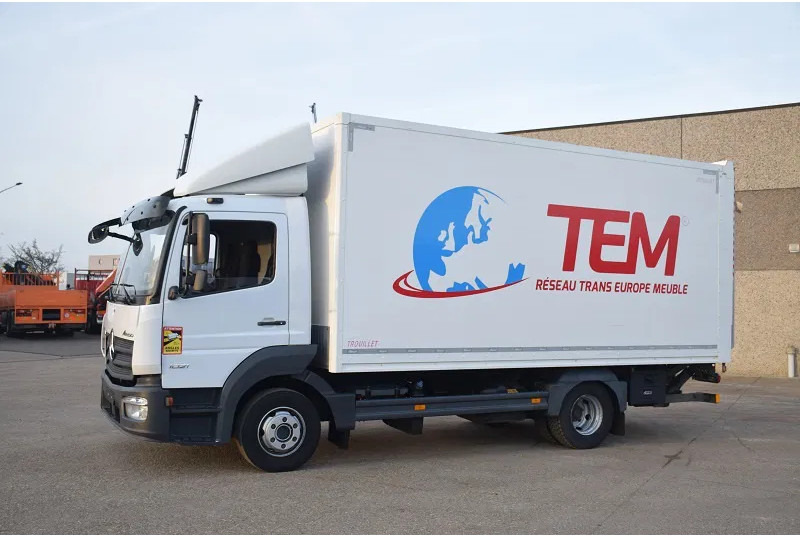 Mercedes-Benz Atego 1021 - Kasti veoauto: pilt 3 Mercedes-Benz Atego 1021 - Kasti veoauto: pilt 3