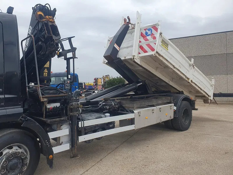 Mercedes-Benz Atego 1928 - Kraanaga veoauto: pilt 4 Mercedes-Benz Atego 1928 - Kraanaga veoauto: pilt 4