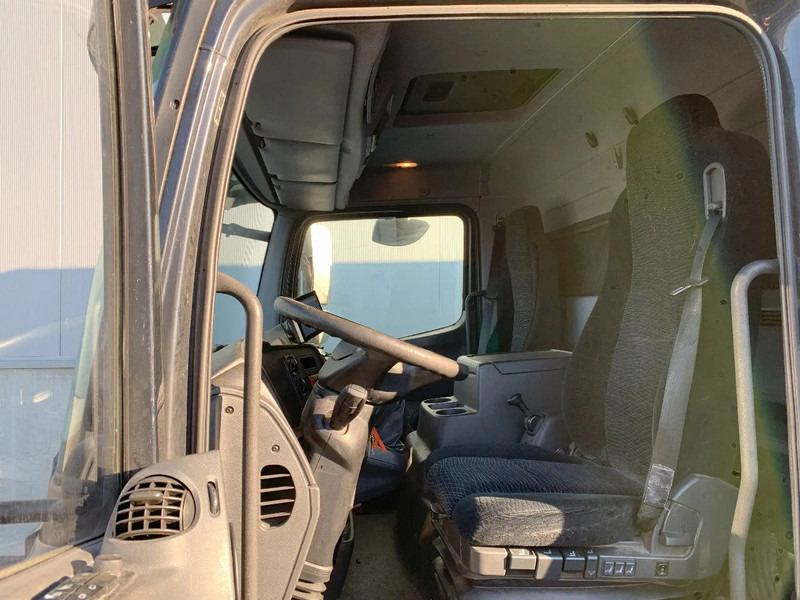 Mercedes-Benz Atego 1018 KOELING*Cruise control*Airconditioning*Geveerde bestuurdersstoel* - Kasti veoauto: pilt 2 Mercedes-Benz Atego 1018 KOELING*Cruise control*Airconditioning*Geveerde bestuurdersstoel* - Kasti veoauto: pilt 2