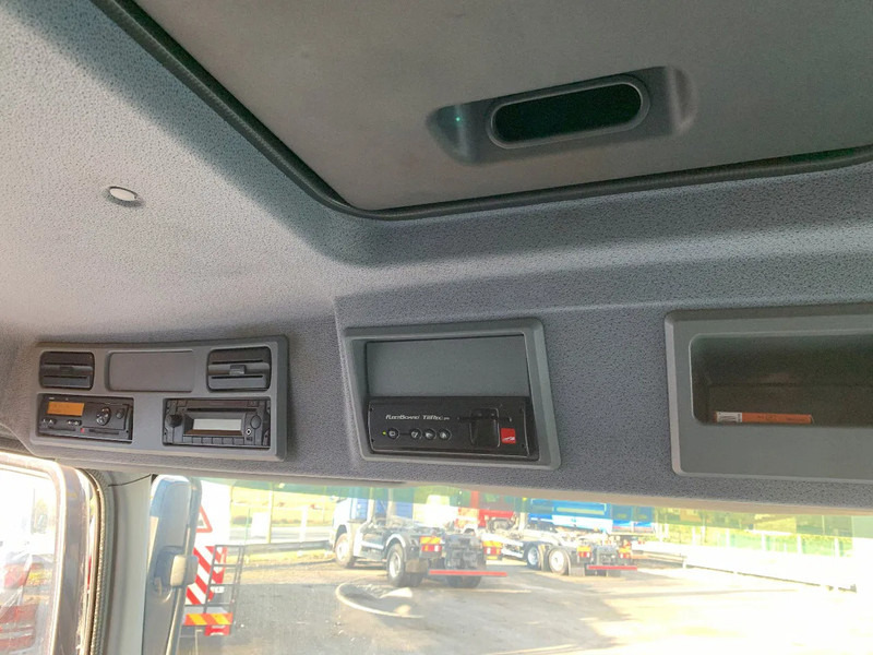 Mercedes-Benz Atego 1018 KOELING*Cruise control*Airconditioning*Geveerde bestuurdersstoel* - Kasti veoauto: pilt 4 Mercedes-Benz Atego 1018 KOELING*Cruise control*Airconditioning*Geveerde bestuurdersstoel* - Kasti veoauto: pilt 4