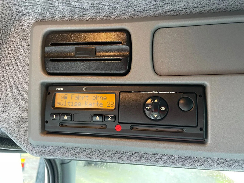 Mercedes-Benz Atego 1221 *Cruise control*Bluetooth*Elektrisch verstelbare en verwarmde spiegels - Külmutiga veoauto: pilt 5 Mercedes-Benz Atego 1221 *Cruise control*Bluetooth*Elektrisch verstelbare en verwarmde spiegels - Külmutiga veoauto: pilt 5