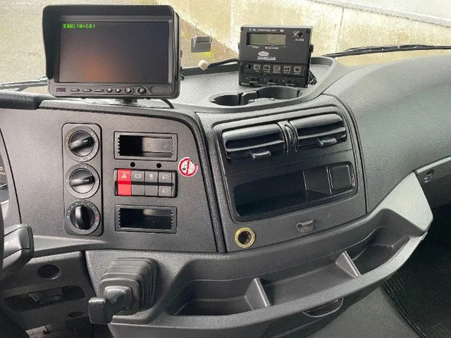 Mercedes-Benz Atego 1221 *Cruise control*Bluetooth*Elektrisch verstelbare en verwarmde spiegels - Külmutiga veoauto: pilt 4 Mercedes-Benz Atego 1221 *Cruise control*Bluetooth*Elektrisch verstelbare en verwarmde spiegels - Külmutiga veoauto: pilt 4