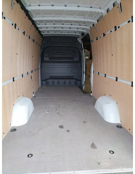 Mercedes-Benz Binnenbekleding L2H2 Sprinter - Kabiin ja interjöör - Tarbesõiduk: pilt 4 Mercedes-Benz Binnenbekleding L2H2 Sprinter - Kabiin ja interjöör - Tarbesõiduk: pilt 4