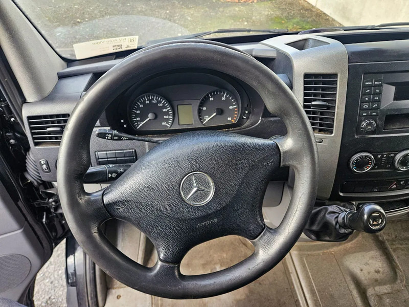 Mercedes-Benz Sprinter 313 - Tarbesõiduk külmik: pilt 4 Mercedes-Benz Sprinter 313 - Tarbesõiduk külmik: pilt 4