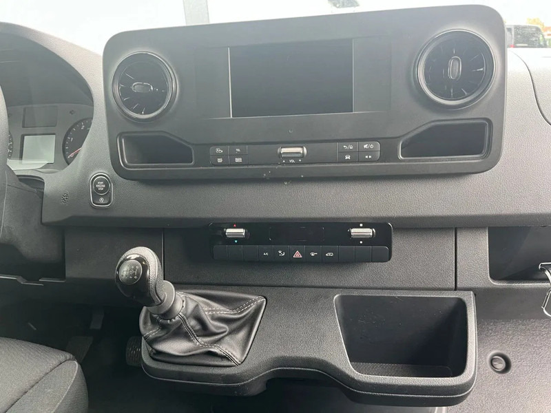 Mercedes-Benz Sprinter 315 L3H2*360°Camera*parktronic*cruise control*zetelverwarming* - Kaubik: pilt 5 Mercedes-Benz Sprinter 315 L3H2*360°Camera*parktronic*cruise control*zetelverwarming* - Kaubik: pilt 5