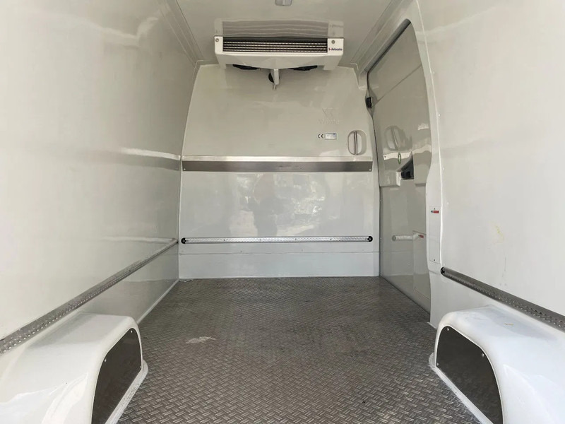 Tarbesõiduk külmik Mercedes-Benz Sprinter 315 L3H2*NEW Carrier xarios 350 -18°C*achteruitrijcamera*navigatie*zetelverwarming*360° camera*: pilt 6