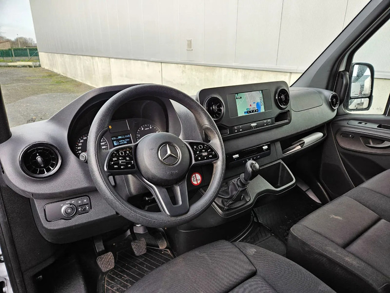 Mercedes-Benz Sprinter 317 L2H2*Achteruitrijcamera*360°camera*Zetelverwarming* - Kaubik: pilt 4 Mercedes-Benz Sprinter 317 L2H2*Achteruitrijcamera*360°camera*Zetelverwarming* - Kaubik: pilt 4