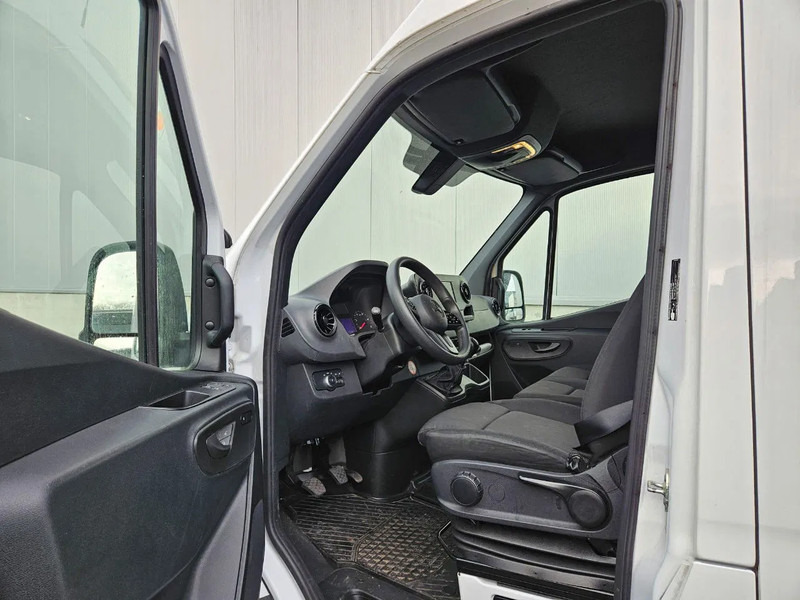 Mercedes-Benz Sprinter 317 L2H2*Achteruitrijcamera*360°camera*Zetelverwarming* - Kaubik: pilt 3 Mercedes-Benz Sprinter 317 L2H2*Achteruitrijcamera*360°camera*Zetelverwarming* - Kaubik: pilt 3