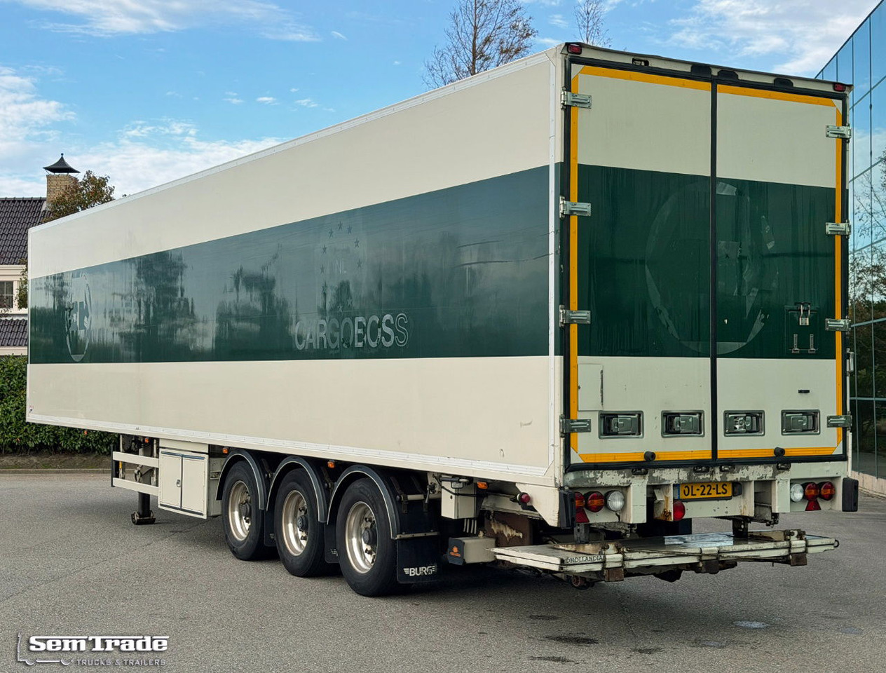 Burg VAN Beurden Isolated BOX Hydrarolls Carrier Vector 1550 Tail Lift Holland-Trailer - Külmutiga poolhaagis: pilt 3 Burg VAN Beurden Isolated BOX Hydrarolls Carrier Vector 1550 Tail Lift Holland-Trailer - Külmutiga poolhaagis: pilt 3