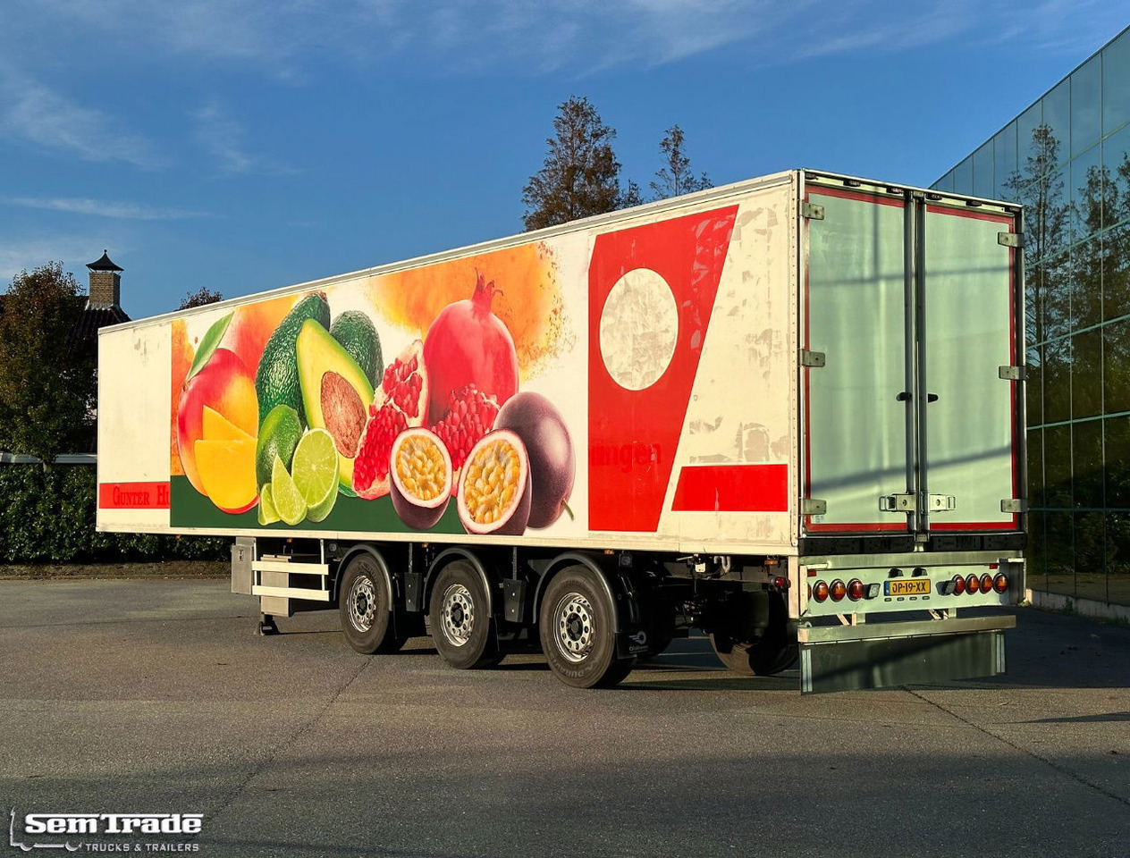 Chereau Renders Carrier Maxima 1300 2X Steering Axle 1X Lift Axle Disc Brakes - Külmutiga poolhaagis: pilt 3 Chereau Renders Carrier Maxima 1300 2X Steering Axle 1X Lift Axle Disc Brakes - Külmutiga poolhaagis: pilt 3