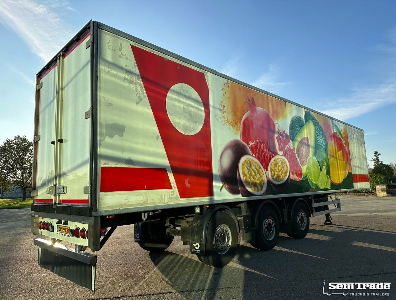 Chereau Renders Carrier Maxima 1300 2X Steering Axle 1X Lift Axle Disc Brakes - Külmutiga poolhaagis: pilt 5 Chereau Renders Carrier Maxima 1300 2X Steering Axle 1X Lift Axle Disc Brakes - Külmutiga poolhaagis: pilt 5