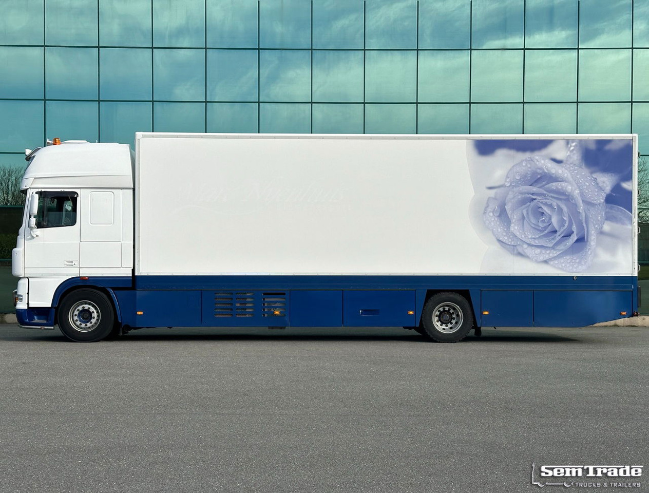 DAF XF 105.460 SSC 7 Karren BAK Bloemen Verkoop Koeling Klep Kachel - Külmutiga veoauto: pilt 2 DAF XF 105.460 SSC 7 Karren BAK Bloemen Verkoop Koeling Klep Kachel - Külmutiga veoauto: pilt 2