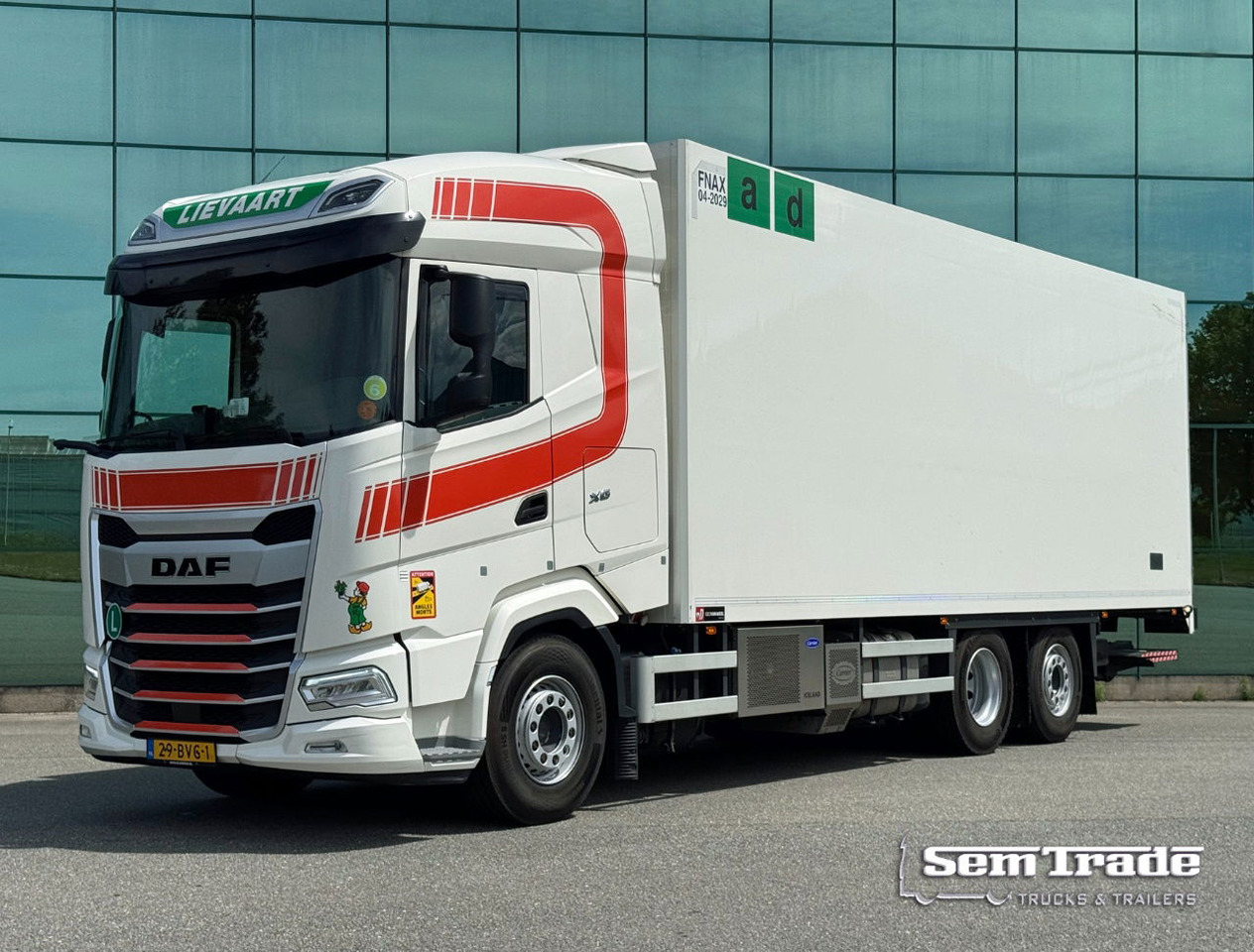 DAF XF 480 FAR 475.000 KM Carrier TRS Iceland 815 x 250 x 275 CM Inside Tail Lift NL Truck - Külmutiga veoauto: pilt 1 DAF XF 480 FAR 475.000 KM Carrier TRS Iceland 815 x 250 x 275 CM Inside Tail Lift NL Truck - Külmutiga veoauto: pilt 1