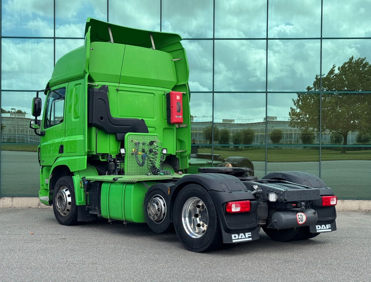 DAF CF 450 FTP Space CAB Only 447.500 KM 2x Tanks TOP Condition Belgium Truck - Sadulveok: pilt 3 DAF CF 450 FTP Space CAB Only 447.500 KM 2x Tanks TOP Condition Belgium Truck - Sadulveok: pilt 3