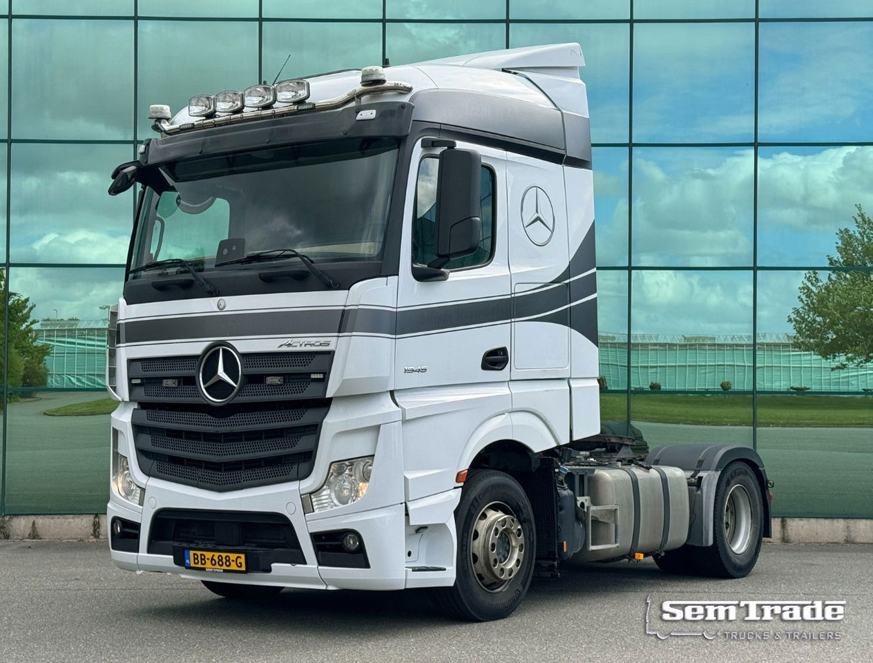 Mercedes-Benz Actros 1945 382.000 KM NEW TUV APK PTO + Hydraulics TOP Condition - Sadulveok: pilt 1 Mercedes-Benz Actros 1945 382.000 KM NEW TUV APK PTO + Hydraulics TOP Condition - Sadulveok: pilt 1