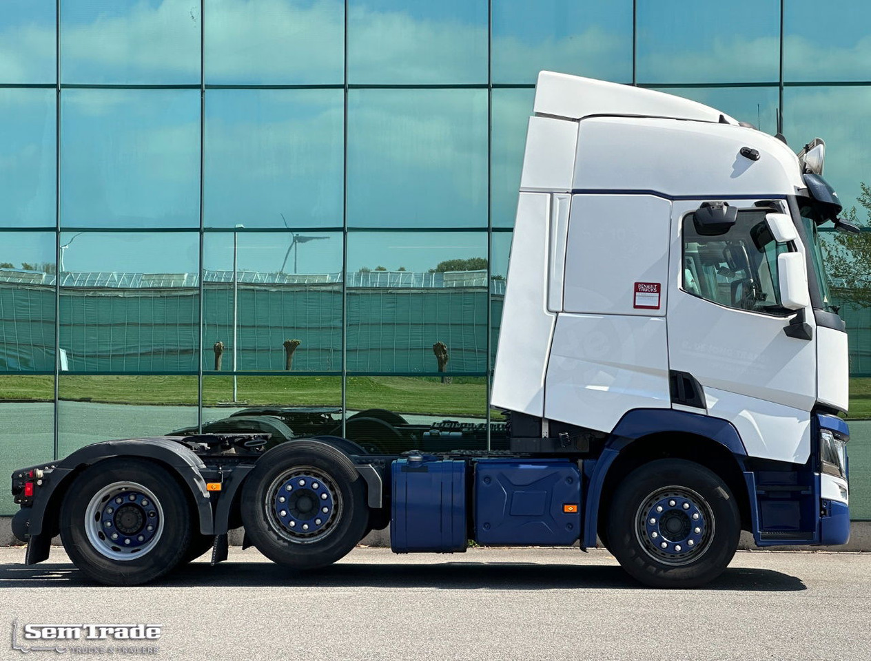 Renault T460 Comfort Euro 6 Only 654.000 KM 2X Tanks NL-Truck - Sadulveok: pilt 5 Renault T460 Comfort Euro 6 Only 654.000 KM 2X Tanks NL-Truck - Sadulveok: pilt 5