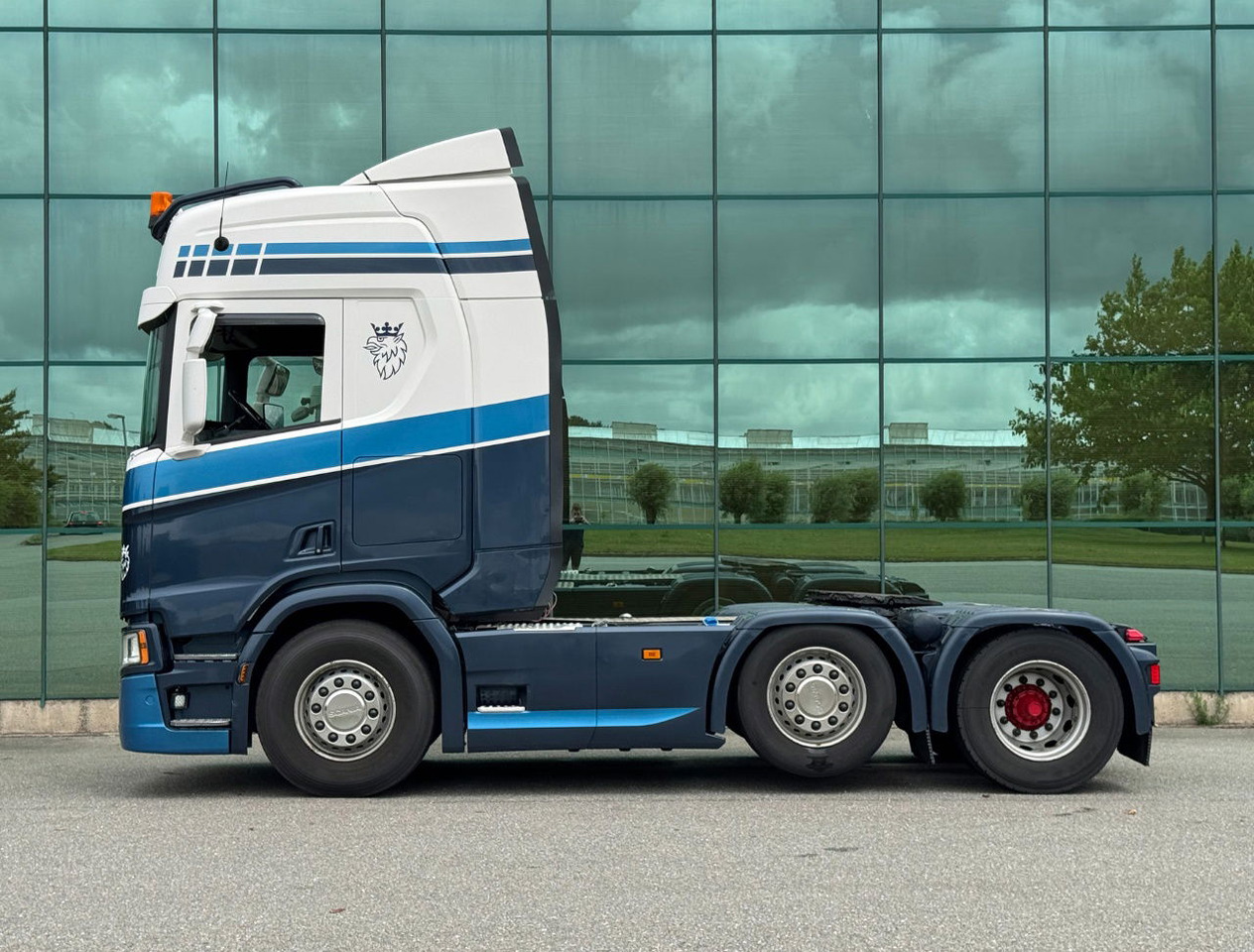 Scania R450 NGS 6X2 Retarder 2x Tanks TOP Condition NL Truck - Sadulveok: pilt 2 Scania R450 NGS 6X2 Retarder 2x Tanks TOP Condition NL Truck - Sadulveok: pilt 2