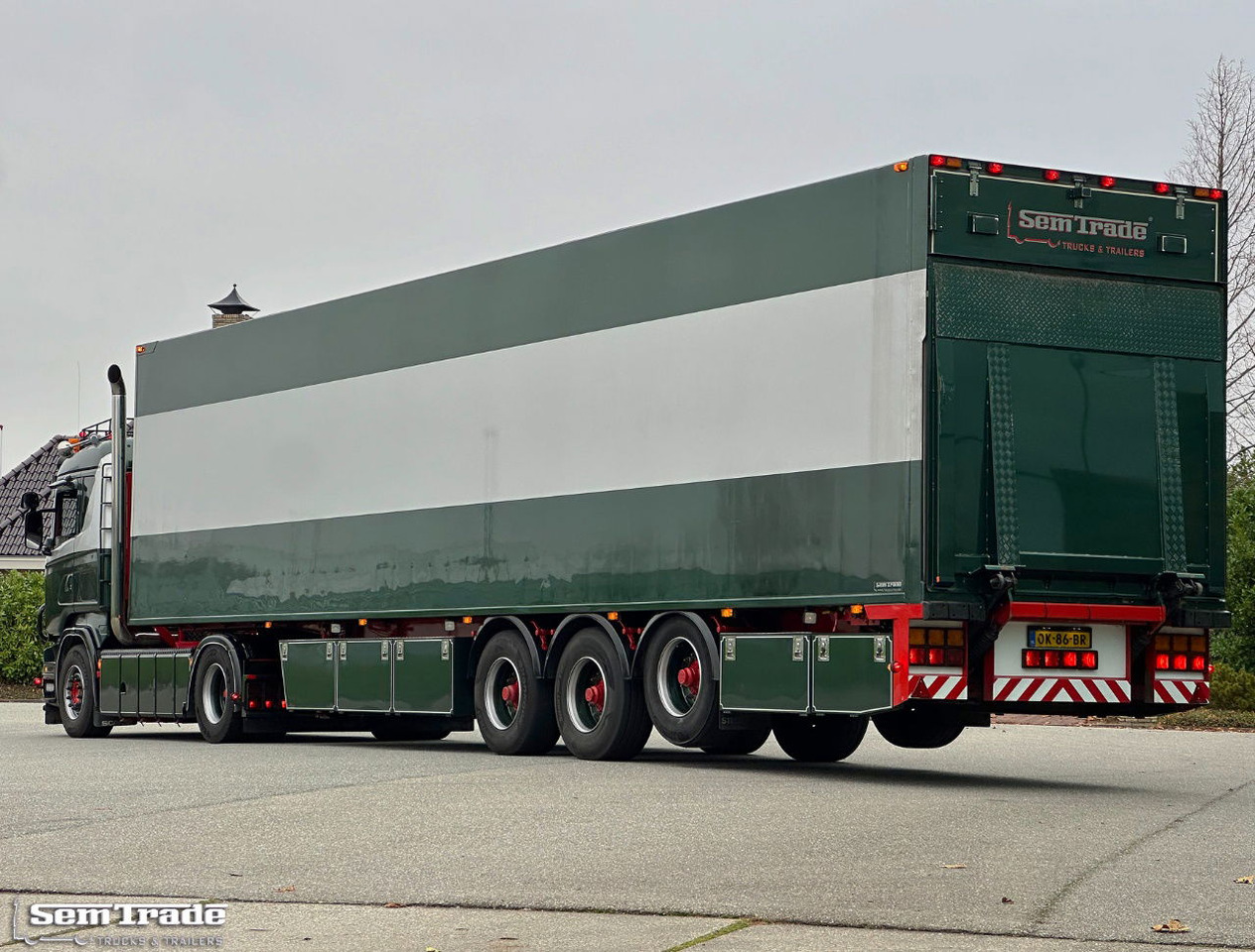 Scania R500 V8 Analogue Tacho 779.000 KM Show Truck Special Interior + Special V - Sadulveok: pilt 3 Scania R500 V8 Analogue Tacho 779.000 KM Show Truck Special Interior + Special V - Sadulveok: pilt 3