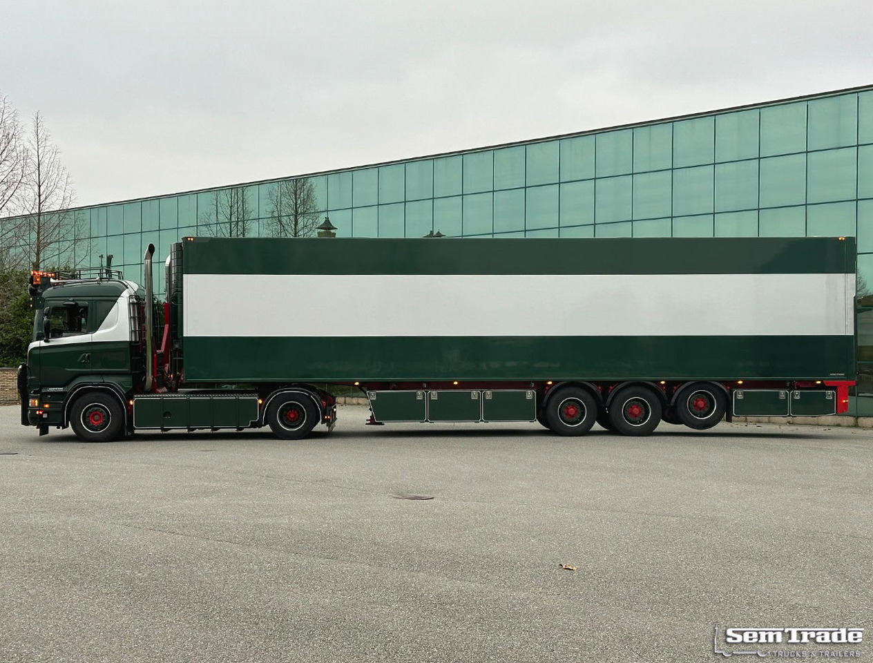 Scania R500 V8 Analogue Tacho 779.000 KM Show Truck Special Interior + Special VAN Beurden Frigo Trailer - Sadulveok: pilt 2 Scania R500 V8 Analogue Tacho 779.000 KM Show Truck Special Interior + Special VAN Beurden Frigo Trailer - Sadulveok: pilt 2