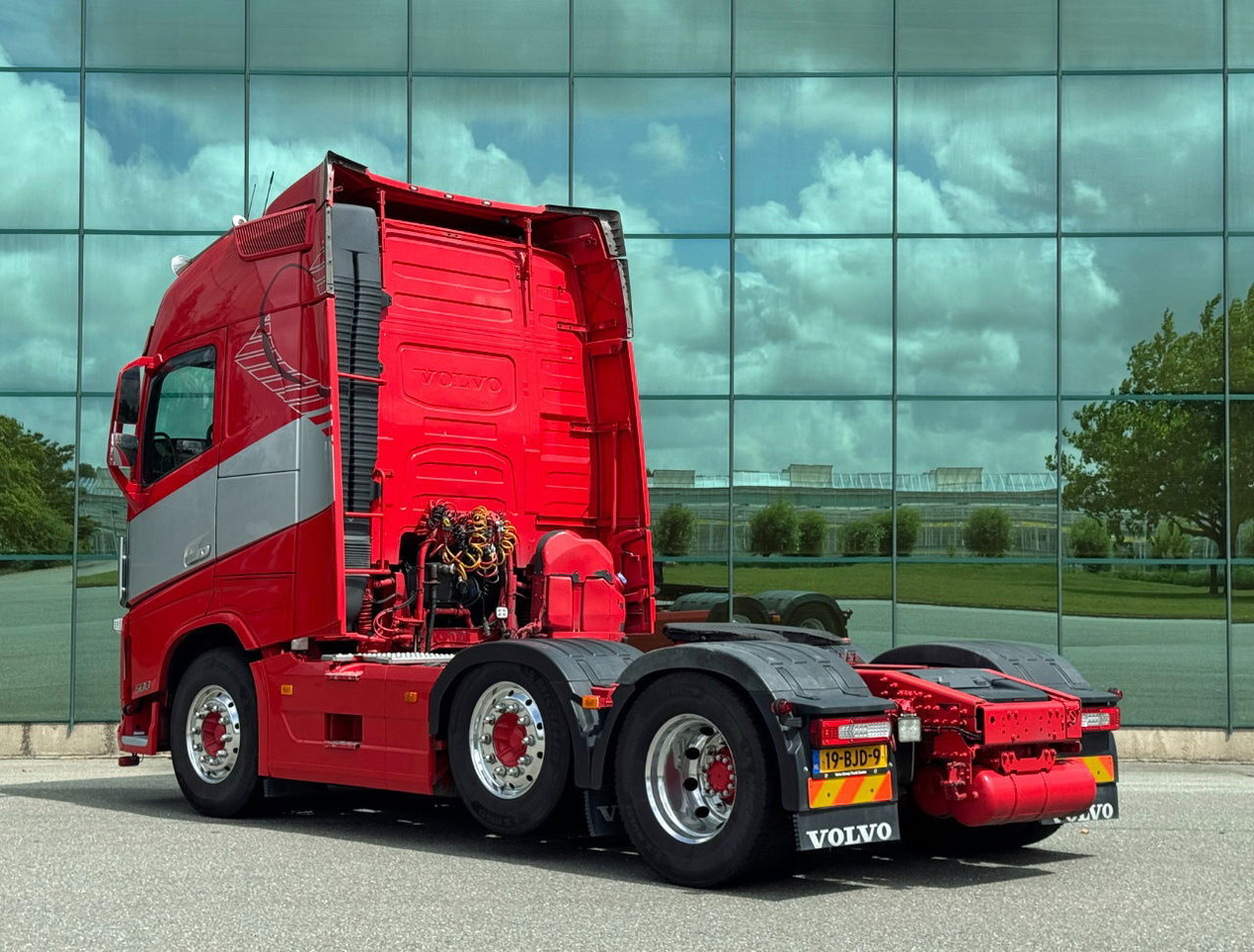 Volvo FH 500 6X2 Full AIR Full Options TOP Condition NL Truck - Sadulveok: pilt 3 Volvo FH 500 6X2 Full AIR Full Options TOP Condition NL Truck - Sadulveok: pilt 3