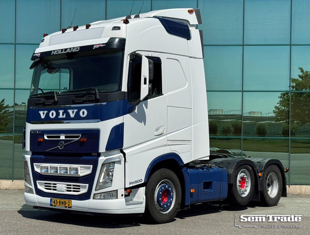 Volvo FH 500 6X2 Globetrotter 2x Tanks Only 667.000 KM Super Condition NL Truck - Sadulveok: pilt 1 Volvo FH 500 6X2 Globetrotter 2x Tanks Only 667.000 KM Super Condition NL Truck - Sadulveok: pilt 1