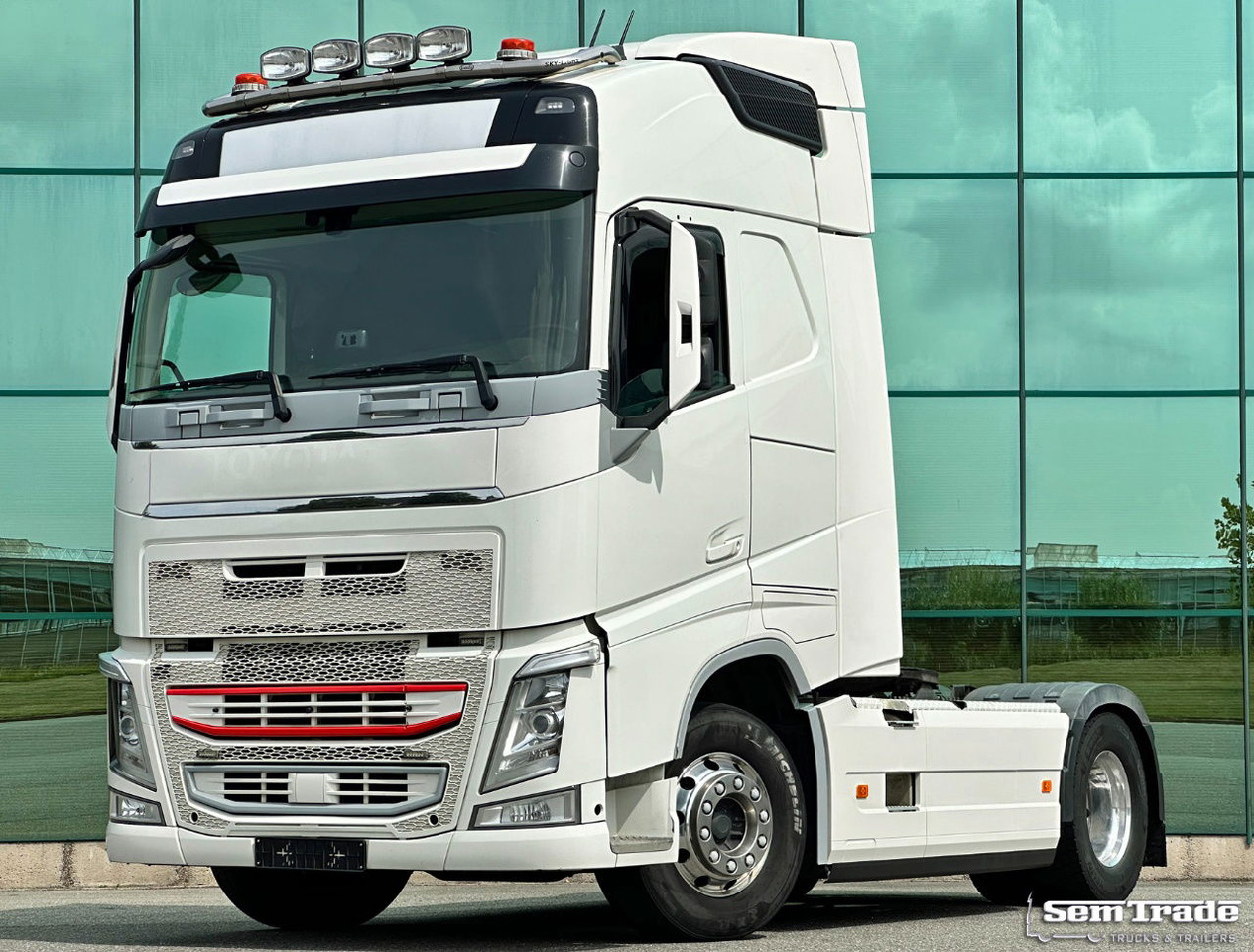 Volvo FH 500 I-Park Cool 591.000 KM 2X Tanks Alcoa Super Condition - Sadulveok: pilt 1 Volvo FH 500 I-Park Cool 591.000 KM 2X Tanks Alcoa Super Condition - Sadulveok: pilt 1