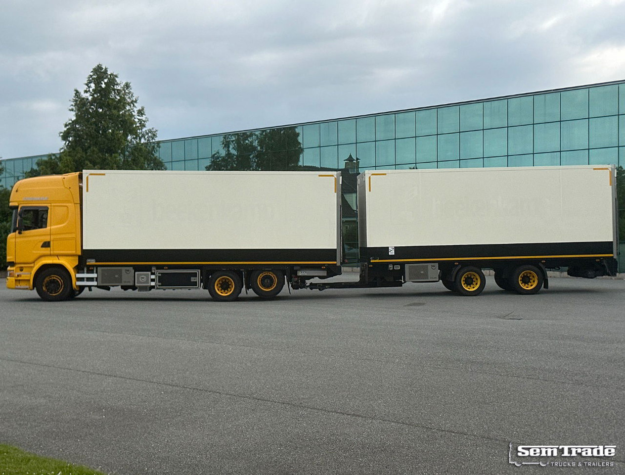 Scania R450 Retarder TRS Cooling Heiwo Isolated Boxes Tail Lift NL-Combi - Külmutiga veoauto: pilt 2 Scania R450 Retarder TRS Cooling Heiwo Isolated Boxes Tail Lift NL-Combi - Külmutiga veoauto: pilt 2